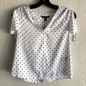 NEW‼️ Banana Republic XXS Petite Polka Dot Blouse